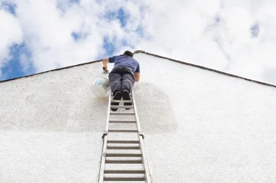 Peinture extérieure aux Martres-d'Artière — façades et ravalement